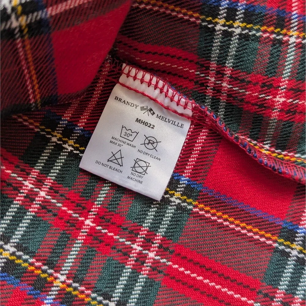Brandy Melville Red Plaid Cara Skirt Short Skirt Mini Skirt One Size (XS-S)